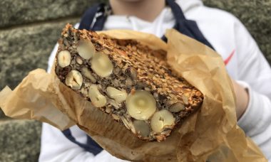 Nøttebrød uten melk og korn